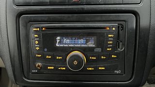Used 2011 Volkswagen Polo [2010-2014] Comfortline 1.2L (P) Petrol Manual top_features Integrated (in-dash) music system