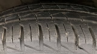 Used 2021 Hyundai Grand i10 Nios Sportz 1.2 Kappa VTVT Petrol Manual tyres RIGHT FRONT TYRE TREAD VIEW