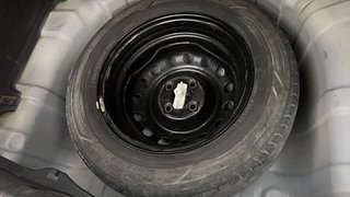 Used 2013 Hyundai i20 [2012-2014] Sportz 1.4 CRDI Diesel Manual tyres SPARE TYRE VIEW