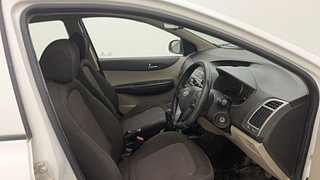 Used 2013 Hyundai i20 [2012-2014] Sportz 1.4 CRDI Diesel Manual interior RIGHT SIDE FRONT DOOR CABIN VIEW
