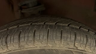 Used 2013 Maruti Suzuki Alto 800 Vxi Petrol Manual tyres RIGHT FRONT TYRE TREAD VIEW