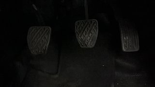Used 2017 Nissan Micra Active [2012-2020] XV Safety Pack Petrol Manual interior PEDALS VIEW