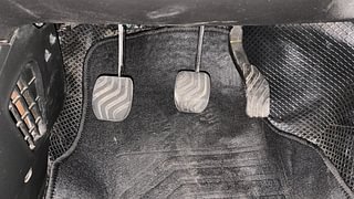 Used 2021 renault Kwid 1.0 RXT Opt Petrol Manual interior PEDALS VIEW