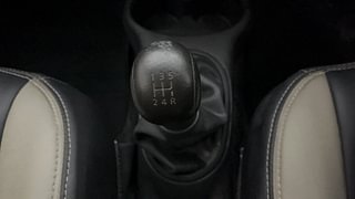 Used 2014 Nissan Micra Active [2012-2020] XV Petrol Manual interior GEAR  KNOB VIEW