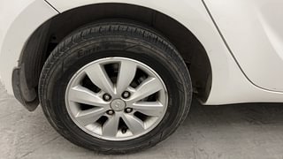 Used 2013 Hyundai i20 [2012-2014] Sportz 1.4 CRDI Diesel Manual tyres RIGHT REAR TYRE RIM VIEW