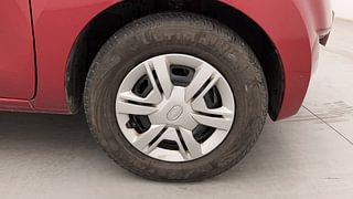 Used 2017 Datsun Redi-GO [2015-2019] T (O) Petrol Manual tyres RIGHT FRONT TYRE RIM VIEW