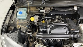 Used 2019 Renault Kwid [2015-2019] RXT Opt Petrol Manual engine ENGINE RIGHT SIDE VIEW