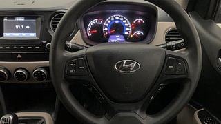 Used 2017 Hyundai Grand i10 Sportz 1.2 Kappa VTVT Petrol Manual top_features Steering mounted controls