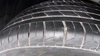 Used 2022 Kia Seltos HTX G Petrol Manual tyres LEFT FRONT TYRE TREAD VIEW