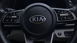Used 2020 Kia Seltos HTX G Petrol Manual top_features Airbags