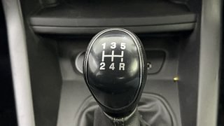 Used 2020 Ford Freestyle [2017-2021] Titanium 1.2 Petrol Manual interior GEAR  KNOB VIEW