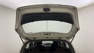 Used 2013 Hyundai i20 [2012-2014] Sportz 1.4 CRDI Diesel Manual interior DICKY DOOR OPEN VIEW