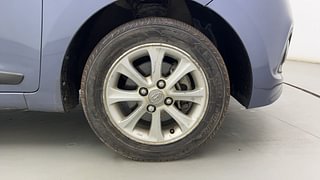 Used 2015 Hyundai Grand i10 Asta 1.2 Kappa VTVT Petrol Manual tyres RIGHT FRONT TYRE RIM VIEW
