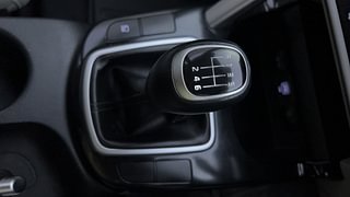 Used 2020 Kia Seltos HTX G Petrol Manual interior GEAR  KNOB VIEW