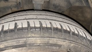 Used 2021 renault Kwid 1.0 RXT Opt Petrol Manual tyres LEFT FRONT TYRE TREAD VIEW