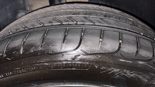 Used 2020 Kia Seltos HTX G Petrol Manual tyres RIGHT REAR TYRE TREAD VIEW