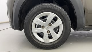 Used 2019 Renault Kwid [2015-2019] RXT Opt Petrol Manual tyres LEFT FRONT TYRE RIM VIEW