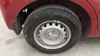 Used 2019 Hyundai New Santro 1.1 Magna Petrol Manual tyres RIGHT REAR TYRE RIM VIEW