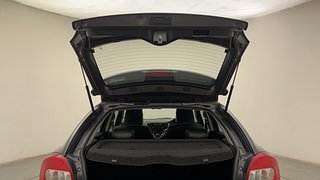 Used 2018 Maruti Suzuki Baleno [2015-2019] Zeta AT Petrol Petrol Automatic interior DICKY DOOR OPEN VIEW