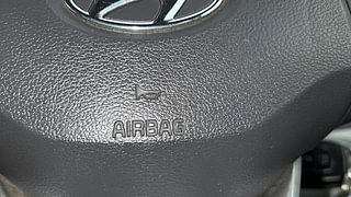Used 2020 Hyundai Grand i10 Nios Sportz 1.2 Kappa VTVT Petrol Manual top_features Airbags