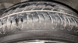 Used 2022 Honda City ZX Petrol Manual tyres RIGHT REAR TYRE TREAD VIEW