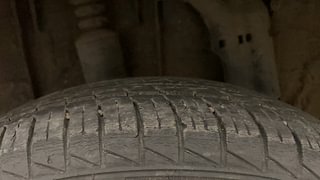 Used 2021 Renault Triber RXT AMT Petrol Automatic tyres RIGHT REAR TYRE TREAD VIEW