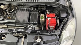 Used 2010 Maruti Suzuki Swift [2007-2011] LXi Petrol Manual engine ENGINE LEFT SIDE VIEW
