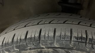 Used 2014 Maruti Suzuki Alto 800 [2012-2016] Lxi Petrol Manual tyres LEFT FRONT TYRE TREAD VIEW