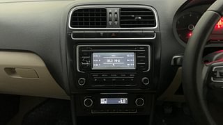 Used 2014 Volkswagen Polo [2010-2014] Highline1.2L (P) Petrol Manual interior MUSIC SYSTEM & AC CONTROL VIEW