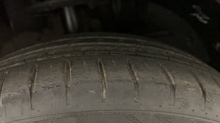 Used 2018 Maruti Suzuki Baleno [2015-2019] Zeta AT Petrol Petrol Automatic tyres RIGHT FRONT TYRE TREAD VIEW
