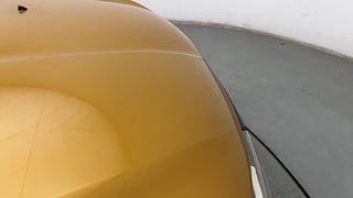 Used 2021 Renault Triber RXT AMT Petrol Automatic dents MINOR DENT