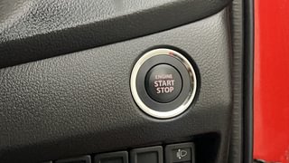 Used 2017 Maruti Suzuki Baleno [2015-2019] Alpha Petrol Petrol Manual top_features Keyless start