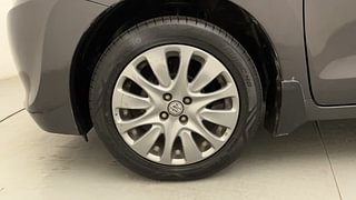 Used 2018 Maruti Suzuki Baleno [2015-2019] Zeta AT Petrol Petrol Automatic tyres LEFT FRONT TYRE RIM VIEW