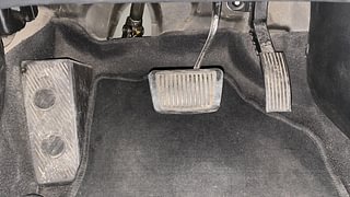 Used 2018 Hyundai Elite i20 [2018-2020] Asta CVT Petrol Automatic interior PEDALS VIEW