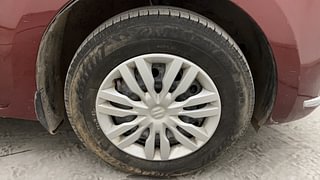Used 2018 Maruti Suzuki Dzire [2017-2020] VDi AMT Diesel Automatic tyres RIGHT FRONT TYRE RIM VIEW