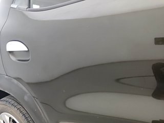 Used 2019 Renault Kwid [2017-2019] RXT 1.0 SCE Special (O) Petrol Manual dents MINOR SCRATCH