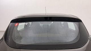 Used 2019 Renault Kwid [2017-2019] RXT 1.0 SCE Special (O) Petrol Manual exterior BACK WINDSHIELD VIEW