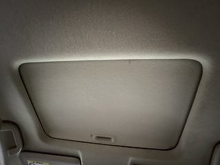 Used 2022 Honda City ZX Petrol Manual top_features Sunroof
