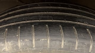 Used 2017 Maruti Suzuki Baleno [2015-2019] Alpha Petrol Petrol Manual tyres LEFT FRONT TYRE TREAD VIEW