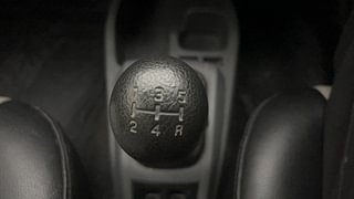 Used 2015 Maruti Suzuki Alto 800 Lxi Petrol Manual interior GEAR  KNOB VIEW
