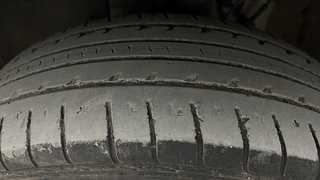 Used 2022 Hyundai Venue [2019-2022] S+ 1.2 Petrol Manual tyres LEFT FRONT TYRE TREAD VIEW