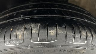 Used 2019 Volkswagen Polo [2018-2022] Comfortline 1.0L (P) Petrol Manual tyres LEFT FRONT TYRE TREAD VIEW