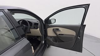 Used 2014 volkswagen Vento 1.6L Comfortline Petrol Petrol Manual interior RIGHT FRONT DOOR OPEN VIEW