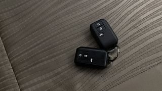 Used 2017 Maruti Suzuki Dzire [2017-2020] ZXi Plus AMT Petrol Automatic extra CAR KEY VIEW