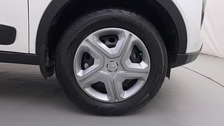 Used 2021 Tata Nexon XMA AMT S Petrol Automatic tyres RIGHT FRONT TYRE RIM VIEW