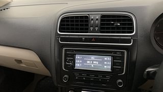 Used 2014 Volkswagen Polo [2010-2014] Highline1.2L (P) Petrol Manual top_features Integrated (in-dash) music system