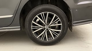 Used 2021 Volkswagen Vento Highline 1.0L TSI Petrol Automatic tyres LEFT REAR TYRE RIM VIEW