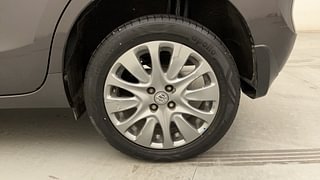 Used 2018 Maruti Suzuki Baleno [2015-2019] Zeta AT Petrol Petrol Automatic tyres LEFT REAR TYRE RIM VIEW