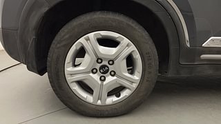 Used 2021 Kia Sonet HTX 1.0 iMT Petrol Manual tyres RIGHT REAR TYRE RIM VIEW