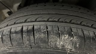 Used 2022 Hyundai Venue [2019-2022] S+ 1.2 Petrol Manual tyres LEFT REAR TYRE TREAD VIEW